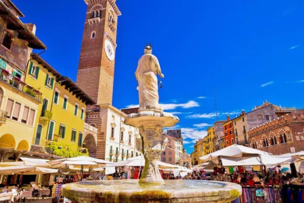 Il Cuscino Di Giulietta - 2 Min From Arena Apartment Verona Exterior foto
